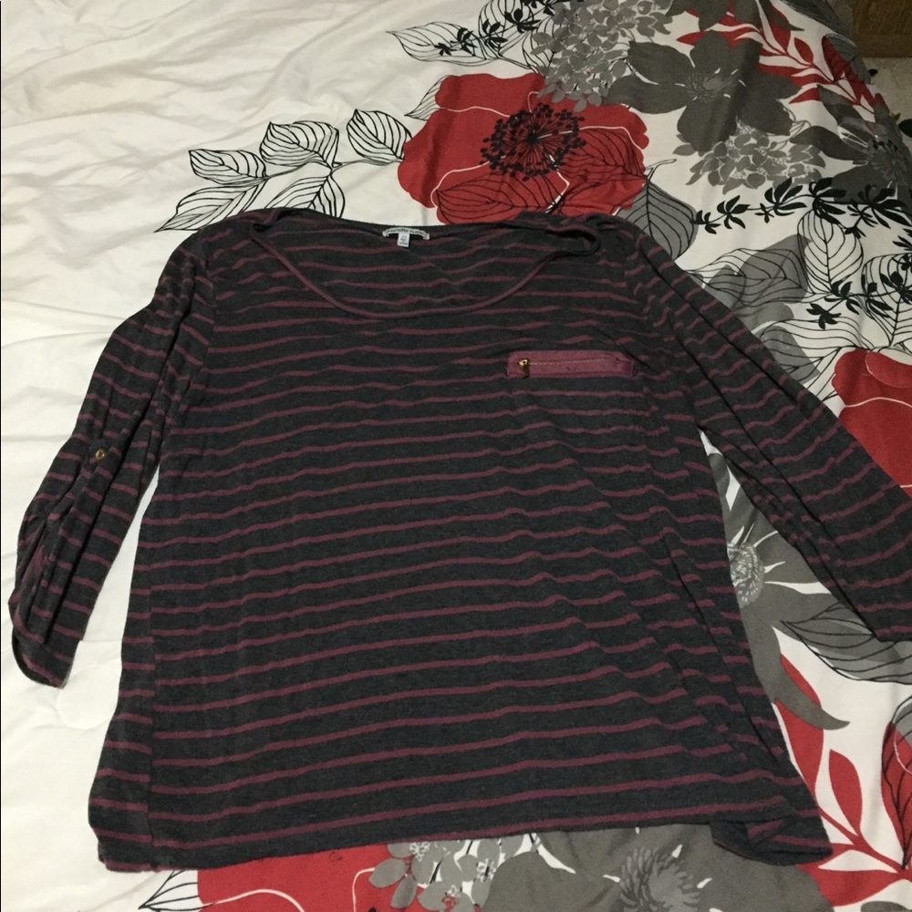 Striped 3/4 sleeve shirt
